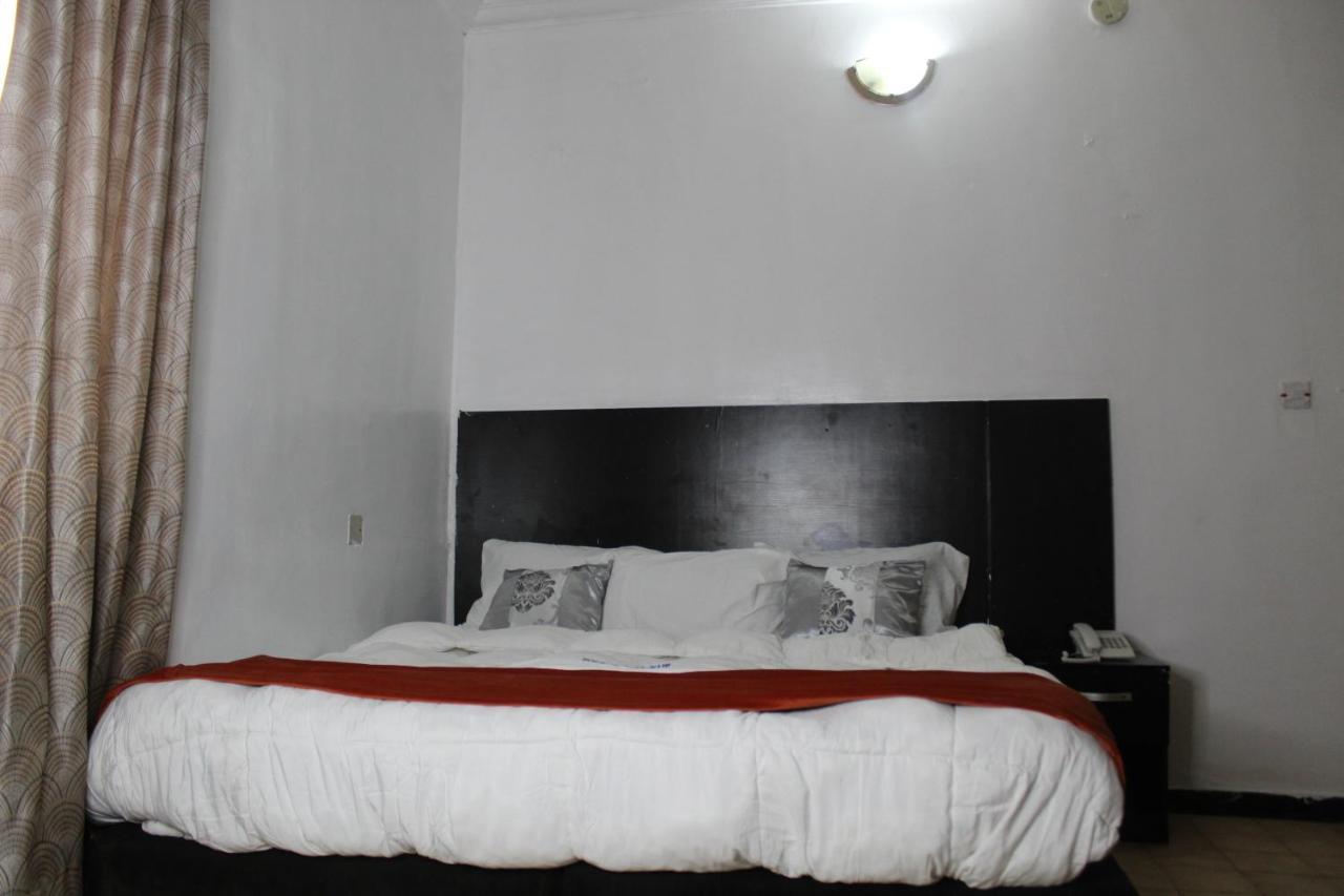 Blue Moon Hotels Victoria Island Lagos Eksteriør bilde