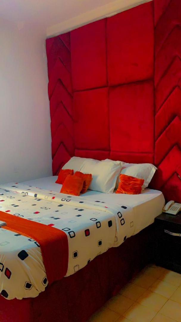 Blue Moon Hotels Victoria Island Lagos Eksteriør bilde