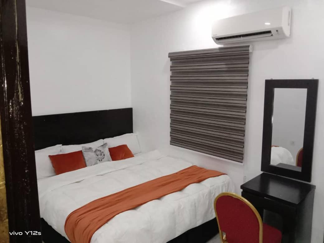 Blue Moon Hotels Victoria Island Lagos Eksteriør bilde