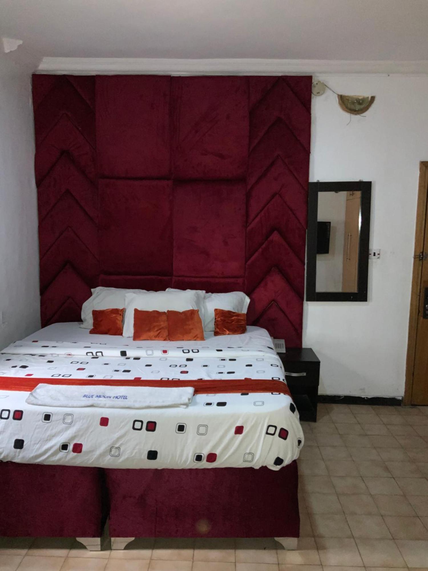 Blue Moon Hotels Victoria Island Lagos Eksteriør bilde