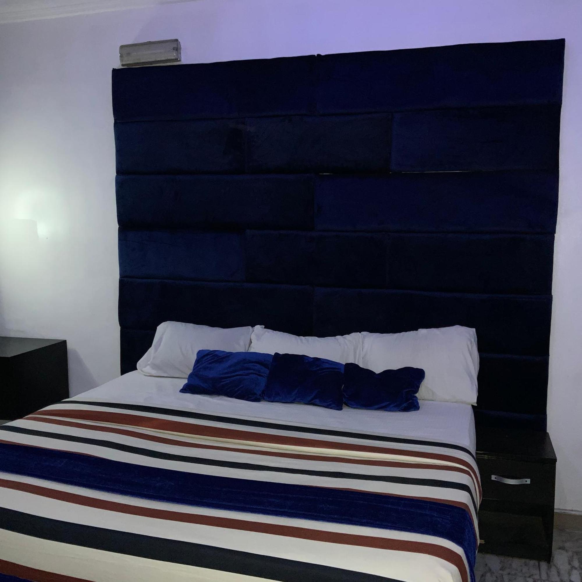 Blue Moon Hotels Victoria Island Lagos Eksteriør bilde